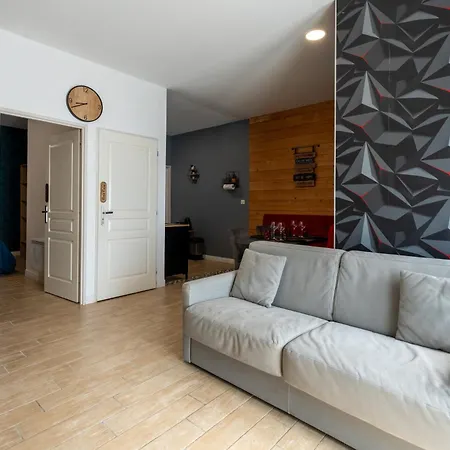 Angouleme, Cosy T2 Centre , Tv , Wifi , 4 Pers , Moderne , Parking 公寓